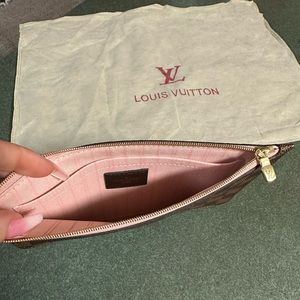 Louis Vuitton Damier Ebene Neverfull Pochette/Pouch/Wristlet NWOT